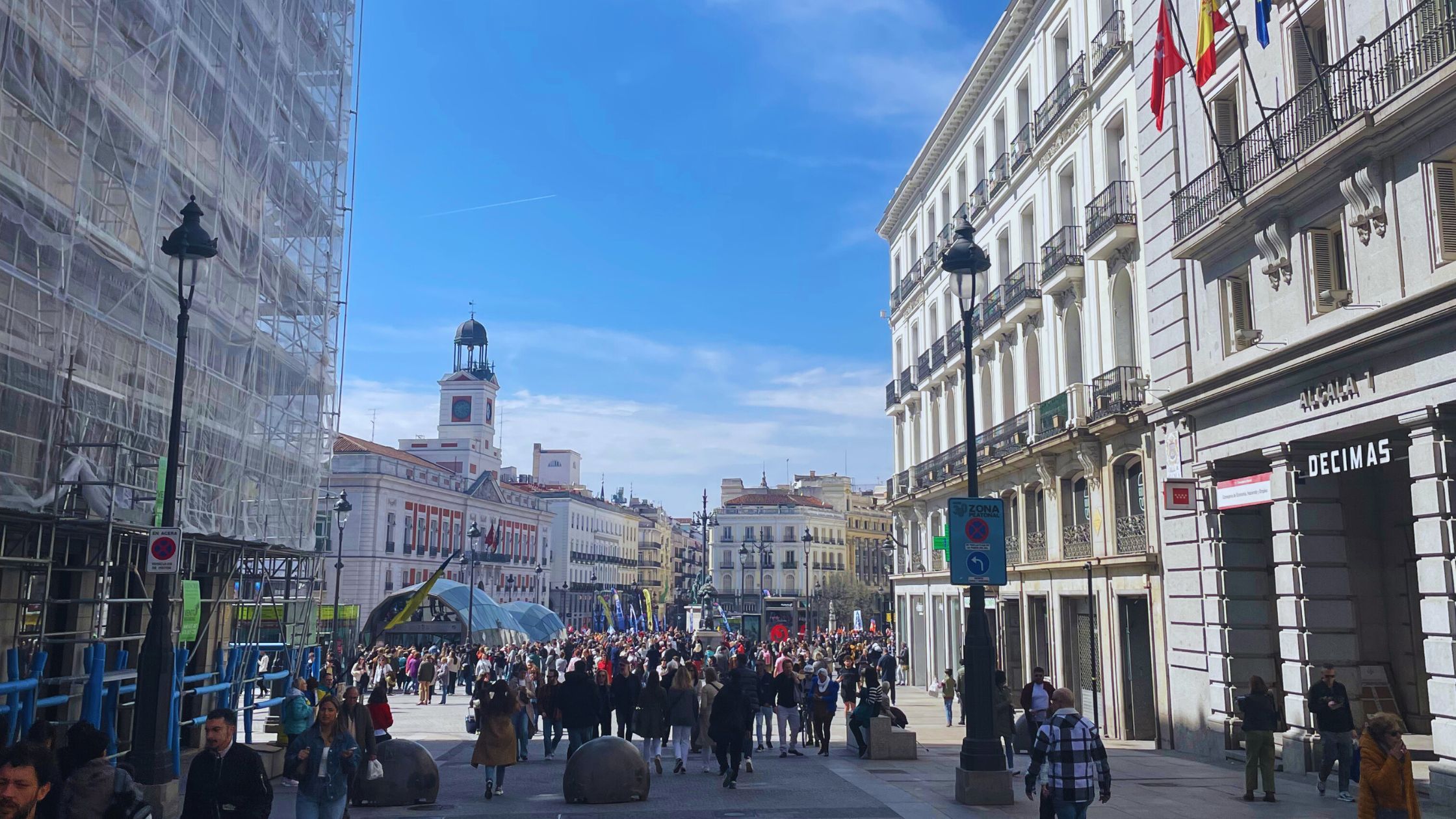 cannabis club near Puerta del Sol Madrid 